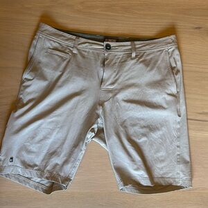 Linksoul Boardwalker Khaki Golf Shorts Size 35